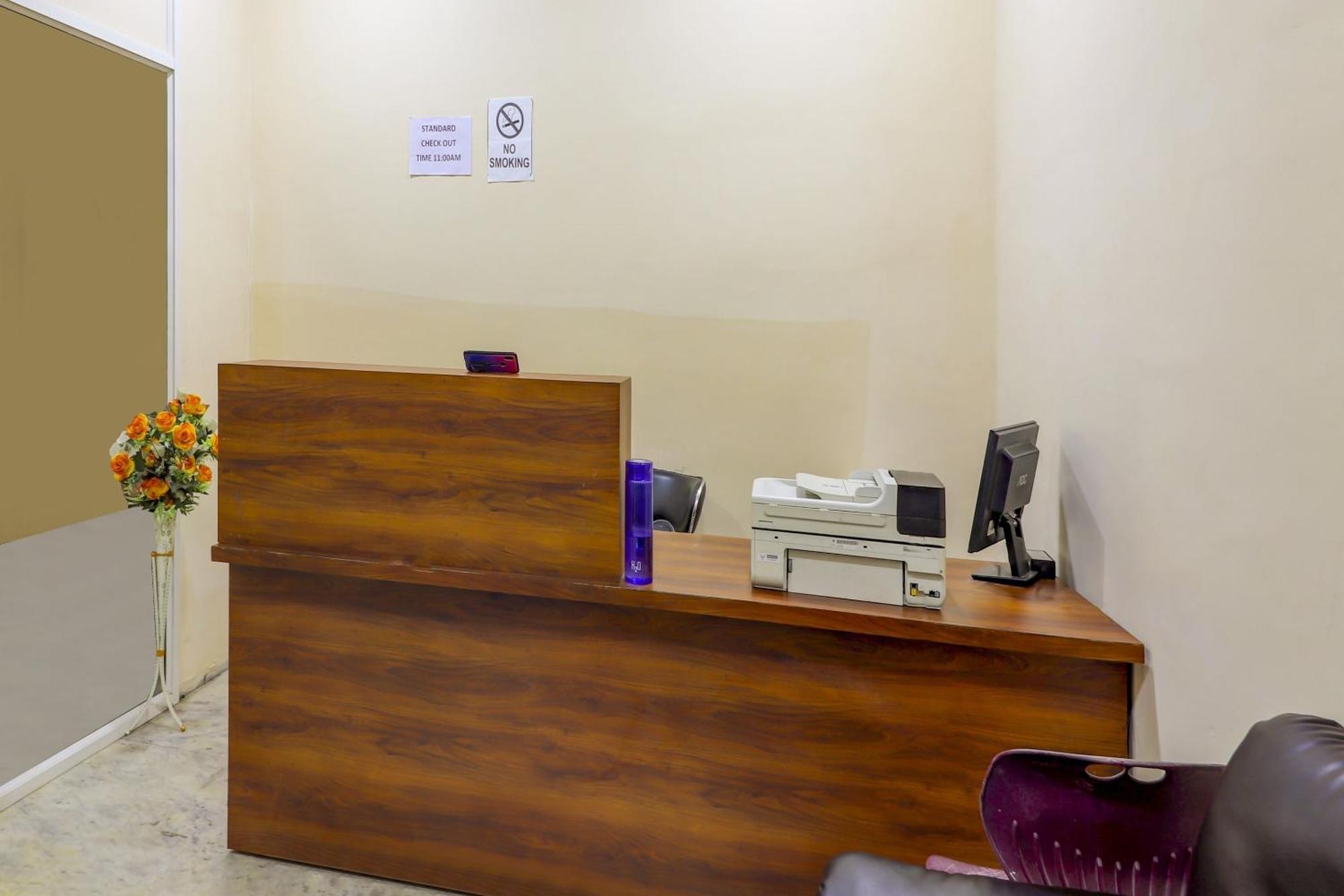 Hotel O Rsquare Elite Sururnagar Luaran gambar