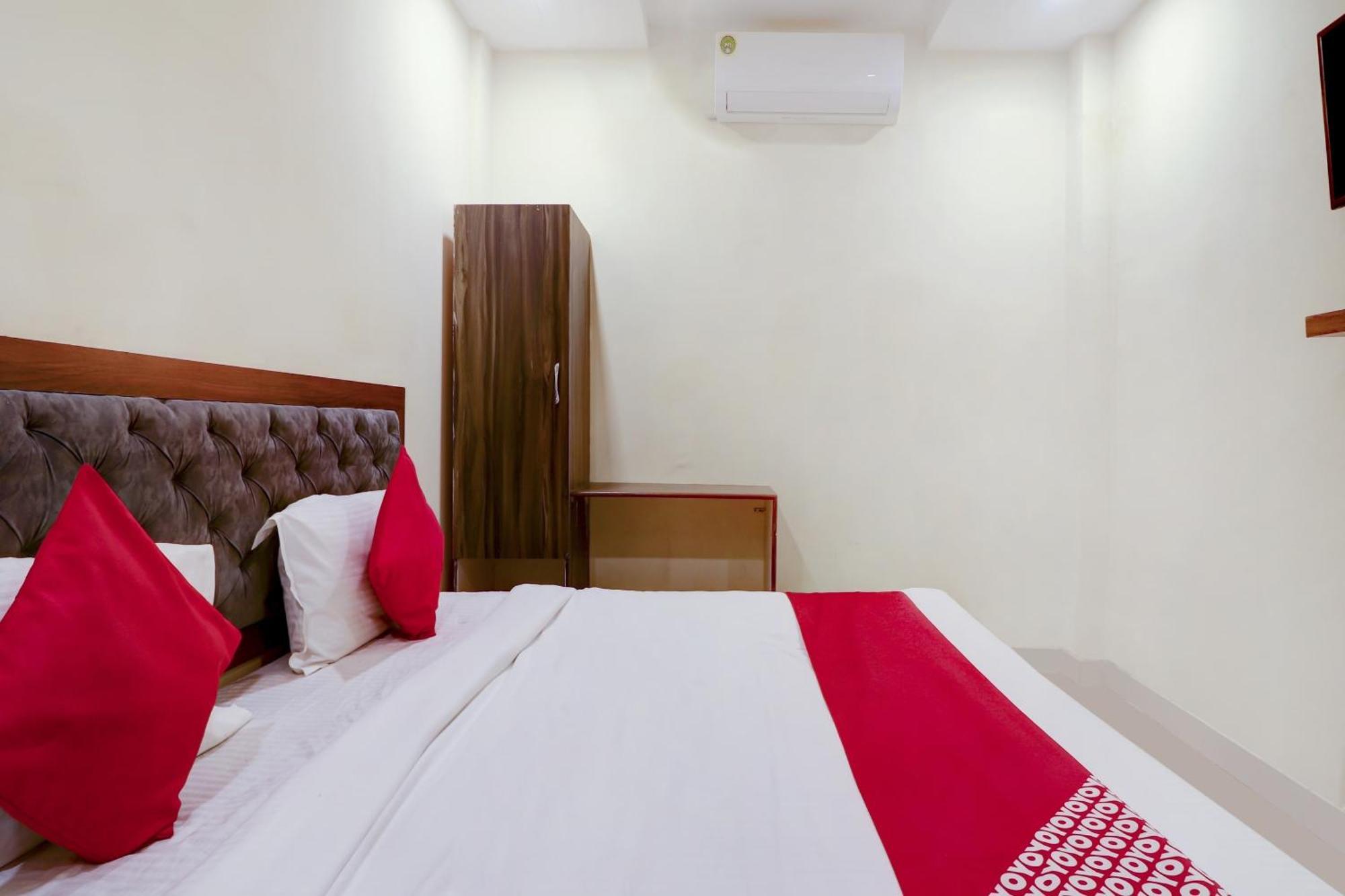 Hotel O Rsquare Elite Sururnagar Luaran gambar