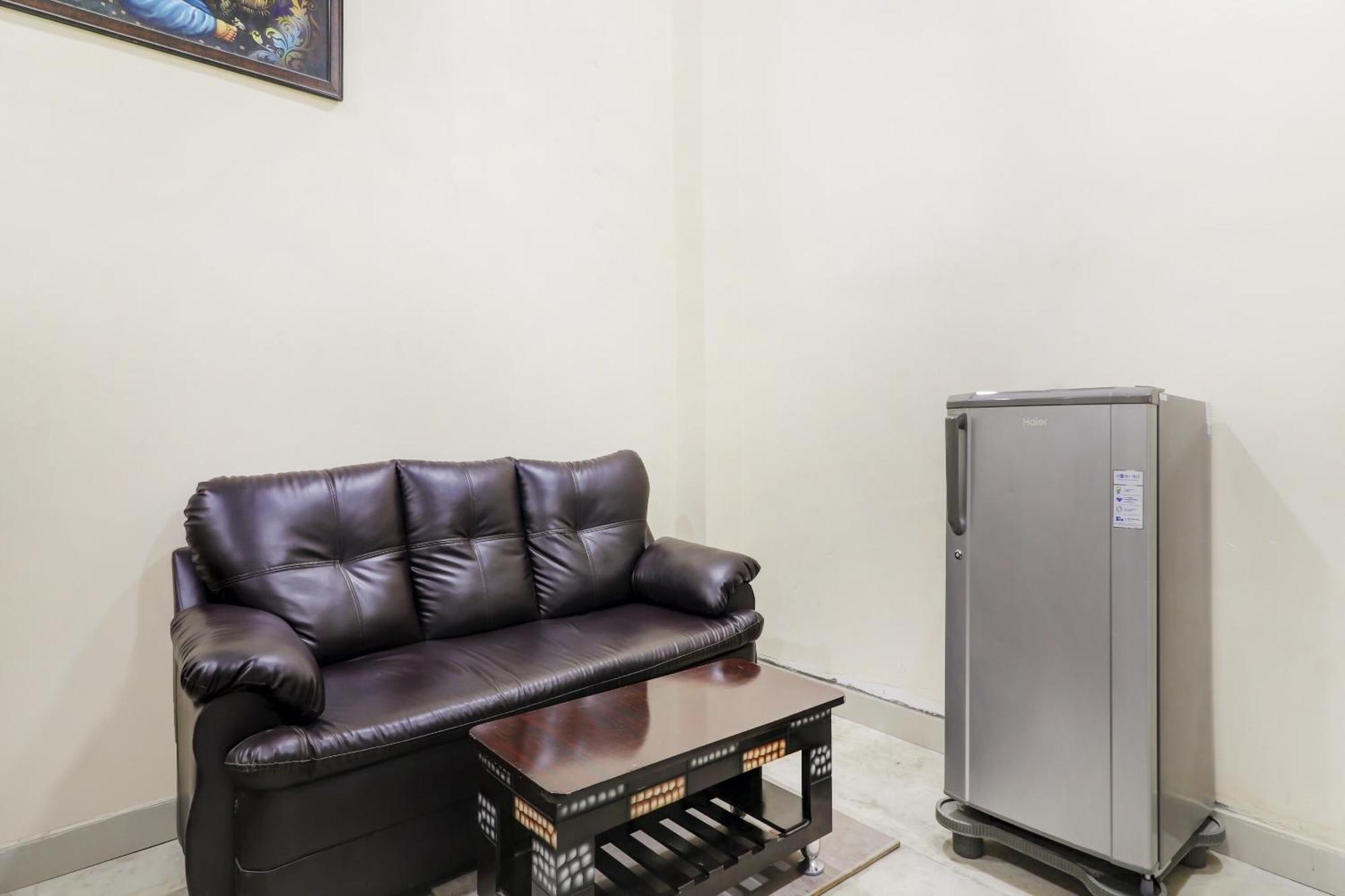 Hotel O Rsquare Elite Sururnagar Luaran gambar
